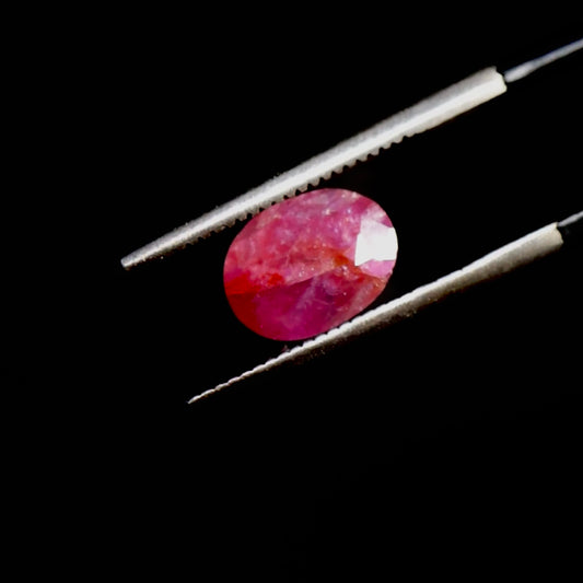 1.5ct Ruby stone